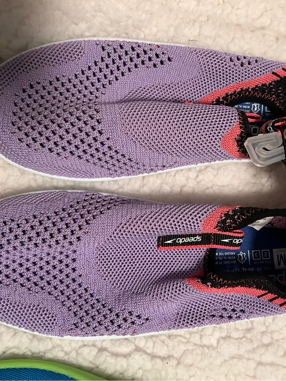 Speedo junior size m 2/3 Slip-On Knit Sneakin Lavender with Coral Accents